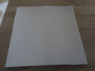 THE XX vinyl BOX aus Sammlung I SEE YOU in Folie +12" + cd - Bild 1 von 4