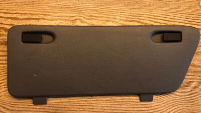 02-09 CHEVROLET TRAILBLAZER PANEL DE CARGA TRASERO GRIS OEM 15158080 LH MOLDURA 922 CUBIERTA Foto 1 de 2