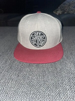 VANS Off the Wall Gris/Rojo Lana/Acrílico Snap Back Yupoong Sombrero Patín Prístino Foto 1 de 4
