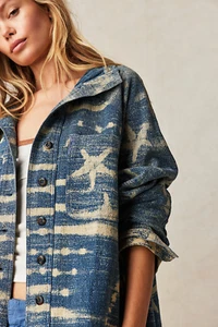 Med NWoT Free People We The Free Among The Stars Top - Picture 1 of 3