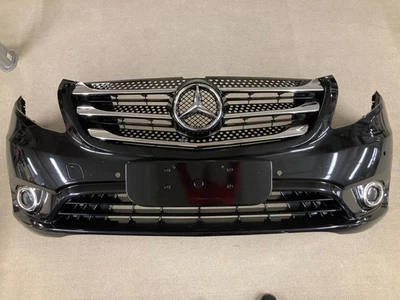 Крышка переднего бампера 2016 Mercedes-Benz Metris в сборе. - Изображение 1 из 4