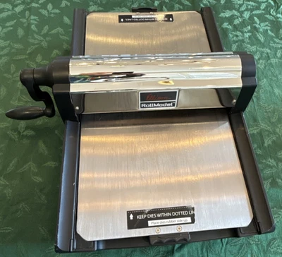 VTG Ellison Roll Model Die Cut Rollmodel Educational Equipment/Sizzix Parent Co. - Image 1 of 4