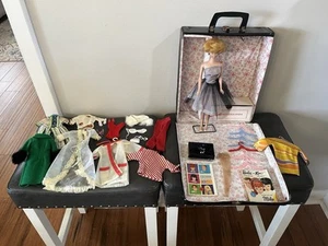 De Colección Midge Rubia Fresa Barbie Bobblecut Estuche Ropa Cartera Zapatos ¡¡Extra!!! - Imagen 1 de 24
