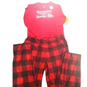 North Pole Trading Co. Unisex 2-pc. Christmas Plaid Pajama Set, MT (10/12) - Picture 1 of 5