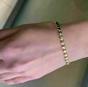 Feines Damenarmband 14 Karat Gelbgold vergoldet Valentinstag Herzform - Bild 1 von 5
