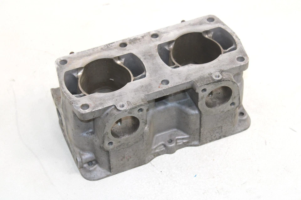 Culata 96 Polaris Xcr 440 Sp OEM STD 68,25 mm 3085385 SP183 Foto 1 de 4