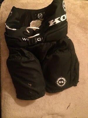 PANTALONES DE HOCKEY KOHO 4420 SERIE COMFORT TALLA: JUNIOR GRANDE 22-24” Foto 1 de 2