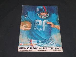 NFL Illustrated Magazine - Cleveland Browns & New York Giants - 1966 - rar - Bild 1 von 4