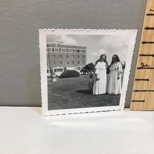 Vintage Photo 50's Child In Nuns Shadow On The lawn n - Picture 1 of 2