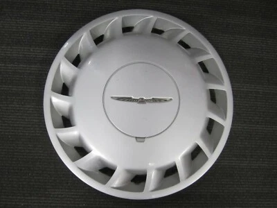 Un (1) tapacubos cubierta de rueda Ford Thunderbird 1989-1997 15" OEM E9SC-1000-AA 883 Foto 1 de 3