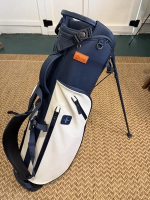 Bolsa de golf Stitch SL2 azul marino/blanco divisor de 4 vías, bolsa de pie - ¡Excelente estado! Foto 1 de 4