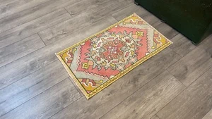 Alfombra pequeña Kilim, alfombra pequeña Boho, alfombra pequeña Anotolian, 1,6 x 2,8 pies - Imagen 1 de 9