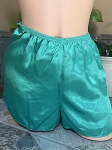 Morgan Taylor Intimates Green Schlafshorts Liquid Satin Second Skin Slippery S - Bild 1 von 10