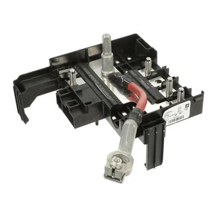 Battery Distribution Fuse Block for Chevrolet Silverado 1500 84354721 84043745 - Picture 1 of 3