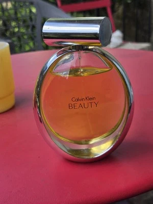 Calvin Klein Beauty Eau de Parfum for Women. - Image 1 of 4