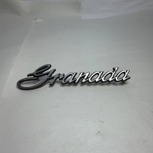 Original 1970s Ford Granada car metal badge / emblem D5DB-16B114-AA - Bild 1 von 10
