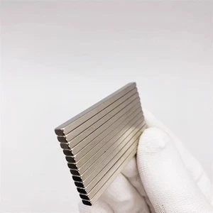 Venta al por mayor 60x5x3mm Fuertes Tierras Raras Neodimio Potentes Bloques Imanes Artesanales N50 - Imagen 1 de 2