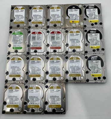 LOTE MIXTO DE (18) DISCOS DUROS WD 2TB WD2005FBYZ|WD2003FYYS|WD20EFRX|WD200FYYZ|WD20EARS Foto 1 de 3