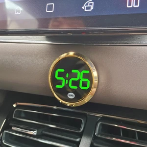 Mini-Digital-LED-Uhr für das Armaturenbrett im Auto, Selbstklebend Aufkleben NEU - Picture 1 of 8