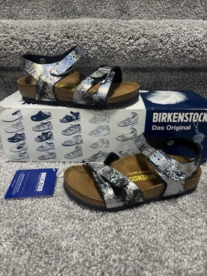 Nuevo Birkenstock Rio Niños Polvo de Estrellas Negro UE 26 Ajuste Estrecho Niños 8 Foto 1 de 4