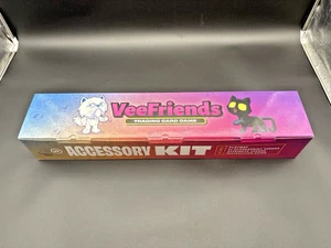 VeeFriends Trading Card Game / Limited Edition Accessory Kit / NEW RELEASE 2025 - Bild 1 von 2