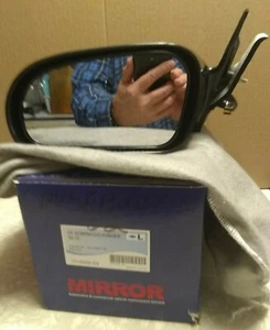 POLY WAY CHRYSLER SEBRING MIRROR DODGE AVENGER 99-00 MI 1320118 LEFT DRIVER P2 - Picture 1 of 3