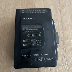 Sony Walkman Radio Kassettenspieler WM-FX33 gebraucht keine Kopfhörer - Bild 1 von 2