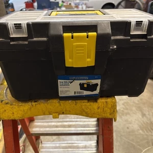 Workforce 16-inch Plastic Toolbox with Handle and Easy Access Lid - Picture 1 of 4