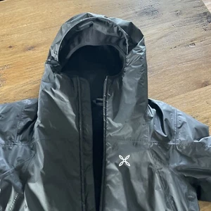 Damen Winterjacke Montura Outdoor - Bild 1 von 8