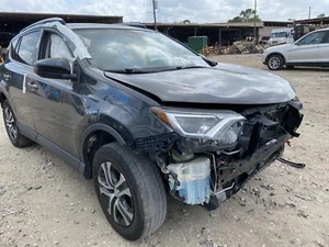 Used Right Door Mirror fits: 2017 Toyota Rav4 power w/o turn signal textured cov - Picture 1 of 24