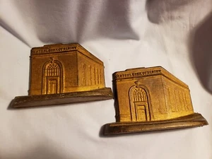 BANCO CENTRAL DE ALBANY EDIFICIOS DE NY PAR DE SUJETALIBROS ANTIGUOS DE HIERRO FUNDIDO ALREDEDOR DE 1930 - Imagen 1 de 12