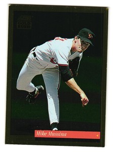 1994 Score Gold Rush Mike Mussina #9