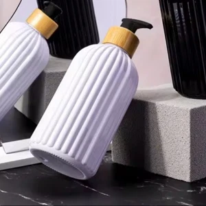 500ml White Plastic Bamboo Soap Shampoo Dispenser Kitchen Bathroom Dispenser  - Picture 1 of 5