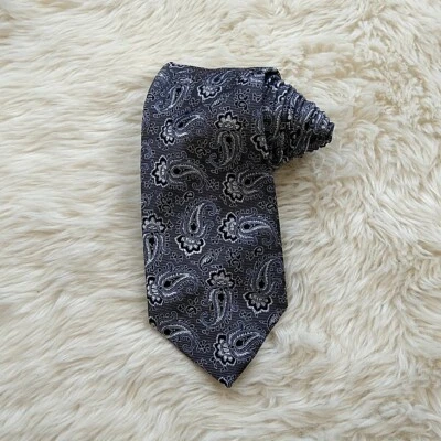 Gravata Jos A Bank masculina cinza paisley 100% seda - Imagem 1 de 4