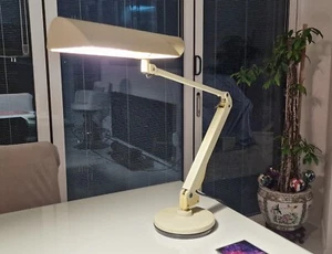 Ledu type 618 modern/brutalist fluorescent vintage 1980s articulated table lamp - Picture 1 of 22