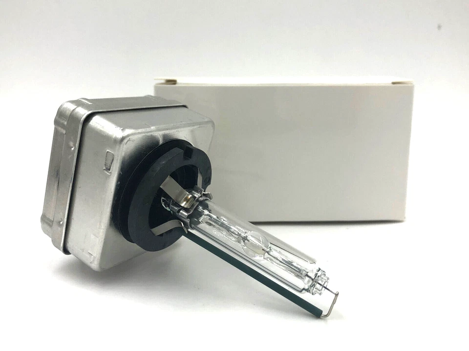 New OEM Osram D3S Bulb for 16-19 Chrysler Pacifica Xenon HID Headlight L0000D3S - Image 1 of 2