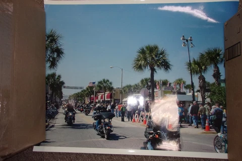 DAYTONA BEACH BIKE WEEK POSTER 24X18 Cover