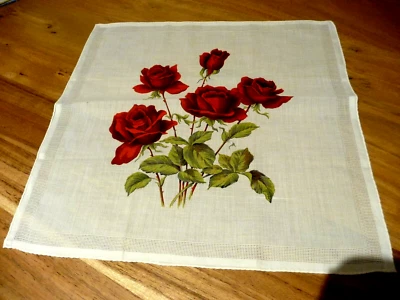 1 Mouchoir Vintage motifs de roses rouges - Photo 1/2