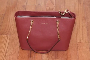 Neu mit Etikett Michael Kors Jet Set Travel Chain Top Zip Multifunktion Beuteltasche Tasche Brick - Bild 1 von 8