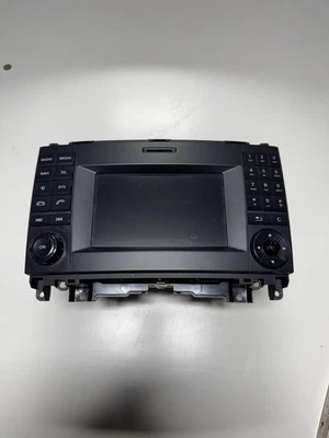 Mercedes Vito W447 Radio Musik Navigation CD Player - Bild 1 von 3