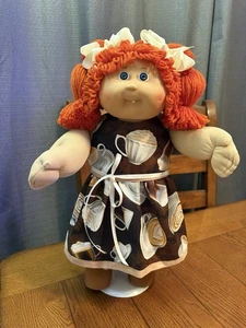 1980s Cabbage Patch Kid Red Hair Blue Eyes One Tooth Coffee Latte Dress Cute - Picture 1 of 8
