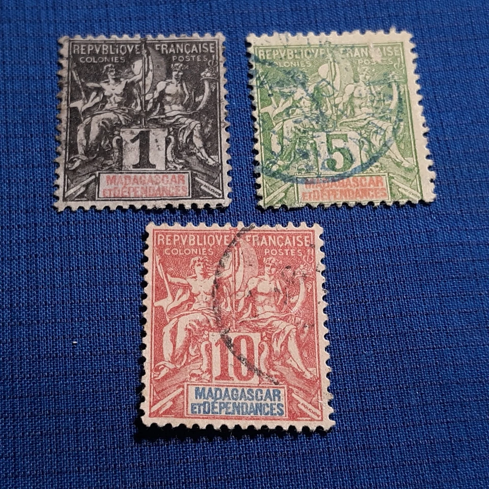 Sello República Malgache SC# 28,31 y 34 usado emitido 1896-1900 cv $ 3,70 Foto 1 de 1