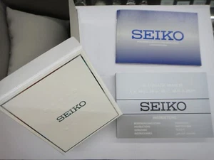 SEIKO Empty Watch Box w/ warranty card booklet automatic cal. 4R35 - 4R39 manual - Picture 1 of 7