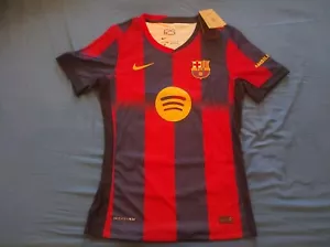 Maglia Da Calcio Del Barcellona Di Lamine Yamal Replica 1:1 - Foto 1 di 2