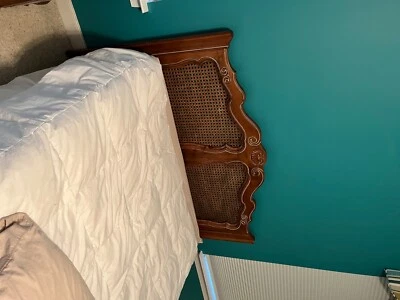 Juego de dormitorio Ethan Allen francés country queen Foto 1 de 4