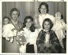 1971 Press Photo New Orleans St. Roch Doll Show Winners Hold Dolls - Noo64696