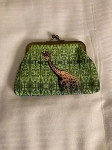 Mlavi Vegan Leather Giraffe Change Purse Wallet Clasp NWOT - Picture 1 of 5