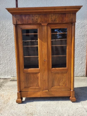 BIBLIOTHEQUE EN NOYER 2 PORTES STYLE EMPIRE DU XIX ème SIECLE - Photo 1/4