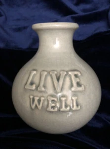 shudehill ‘live well’ Cartouche Lettering grey pot. - Picture 1 of 2