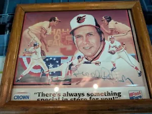 MLB Baltimore Orioles HoF Brooks Robinson Signed Framed 8x10 Baseball Photo - Picture 1 of 3